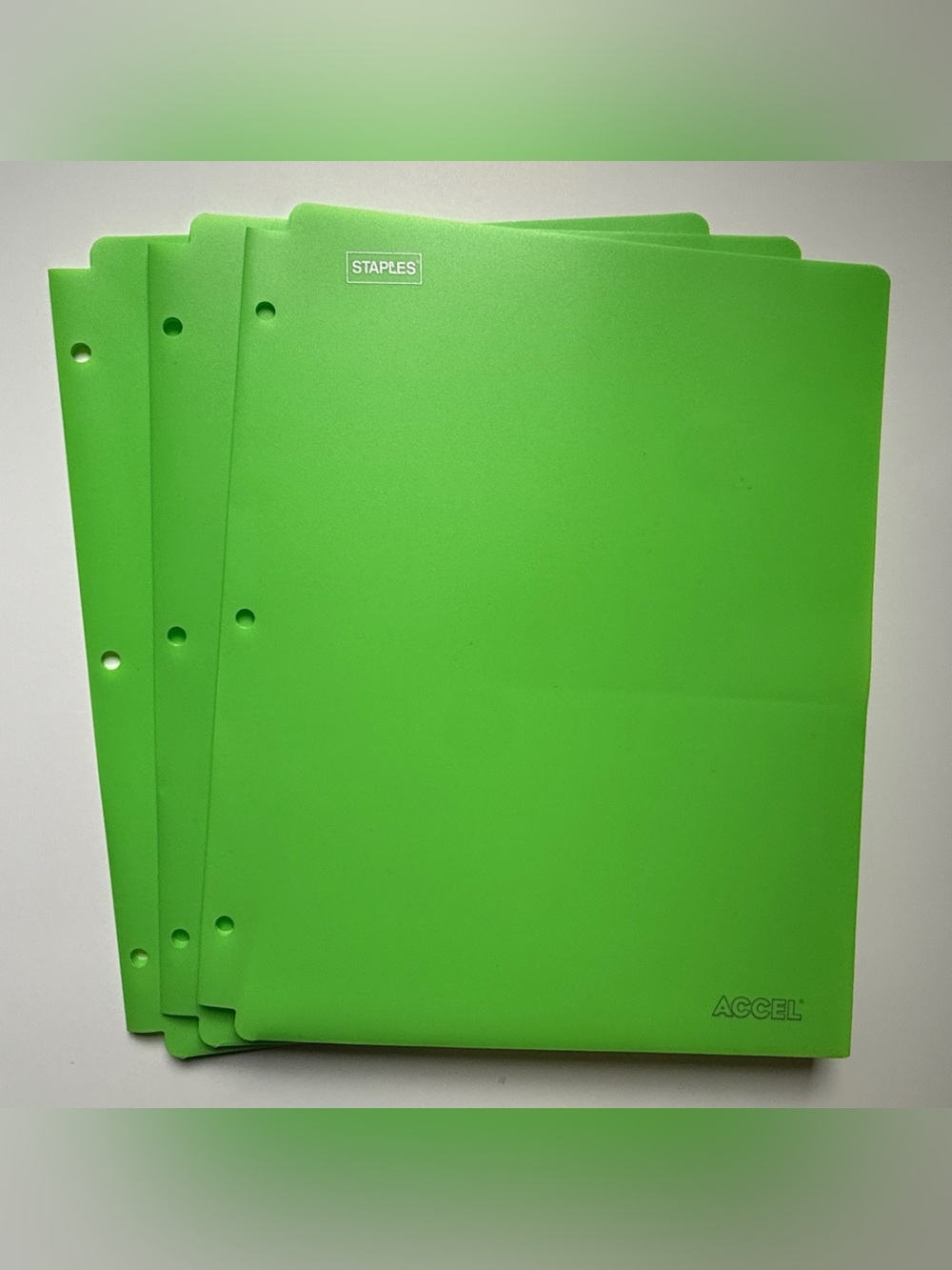Staple Accel Bright Green Poly Portfolio 3 Hole Divider, Set of 3, 27844